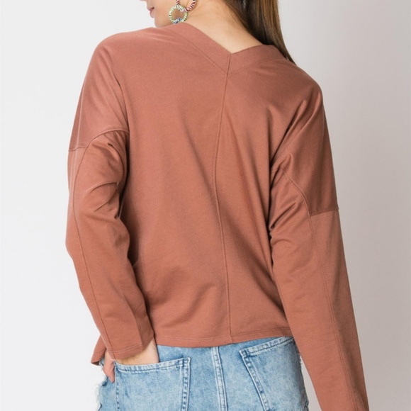 CASUAL LACE UP TOP - Picture 2 of 3